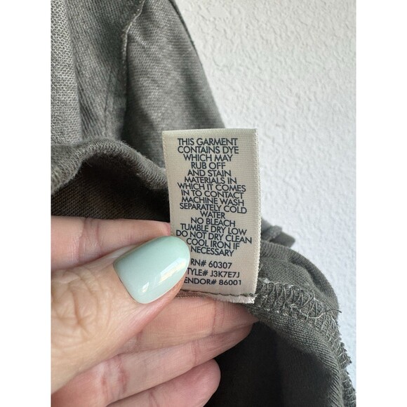 BKE Women's Green Long Sleeve V Neck Button Down Sweater Pockets Small - Picture 9 of 14